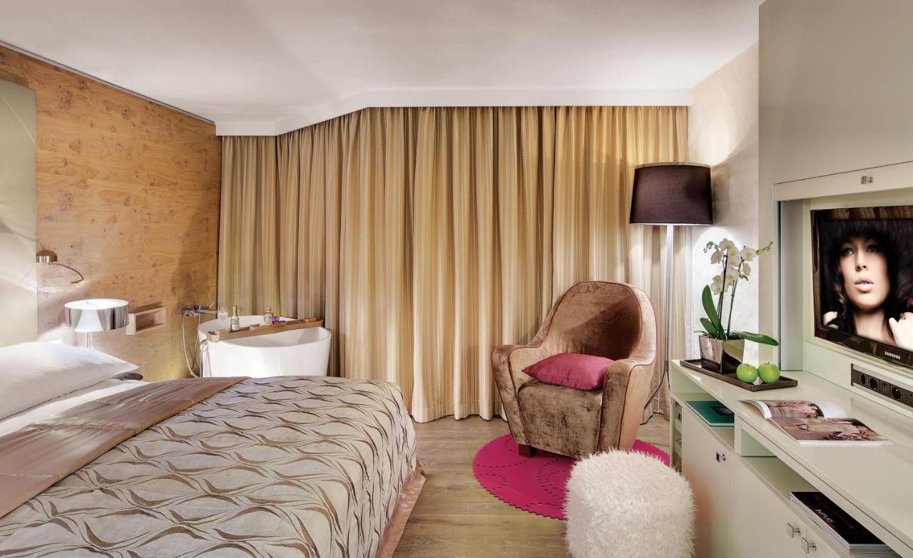 Giardino Bed & Breakfast Champfer Ngoại thất bức ảnh